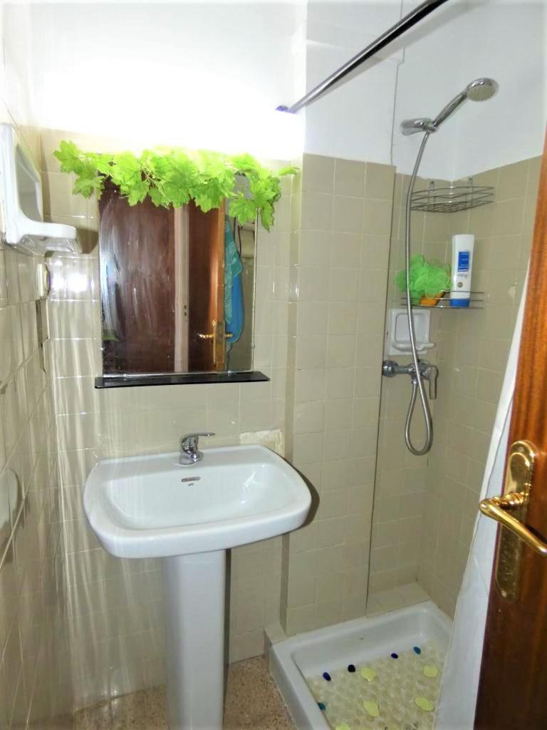 Apartamento Canyelles Petites โรเซส ภายนอก รูปภาพ